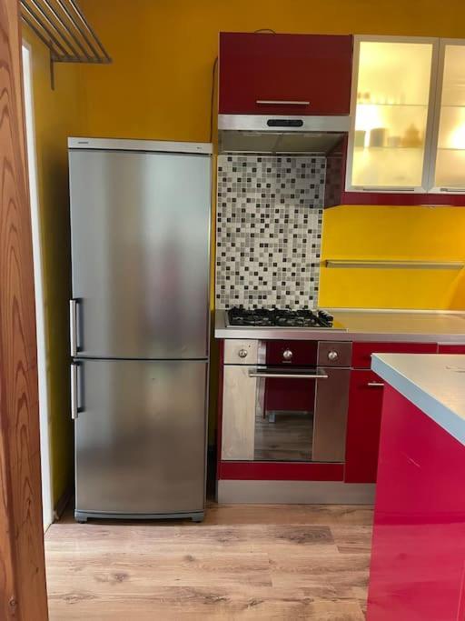 2,5 Izbovy Apartman V Ruzinove S Parkovanim Zdarma 布拉迪斯拉发 外观 照片