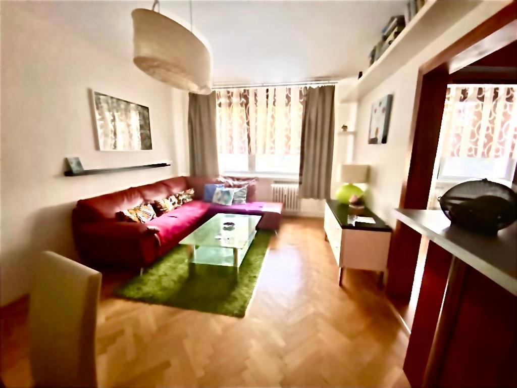 2,5 Izbovy Apartman V Ruzinove S Parkovanim Zdarma 布拉迪斯拉发 外观 照片